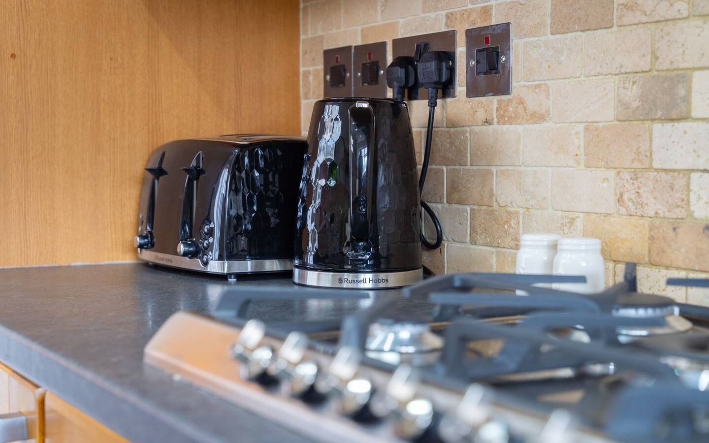 eac53411-1b0c-4e2d-8bbd-45c21fe72bb9 (1)